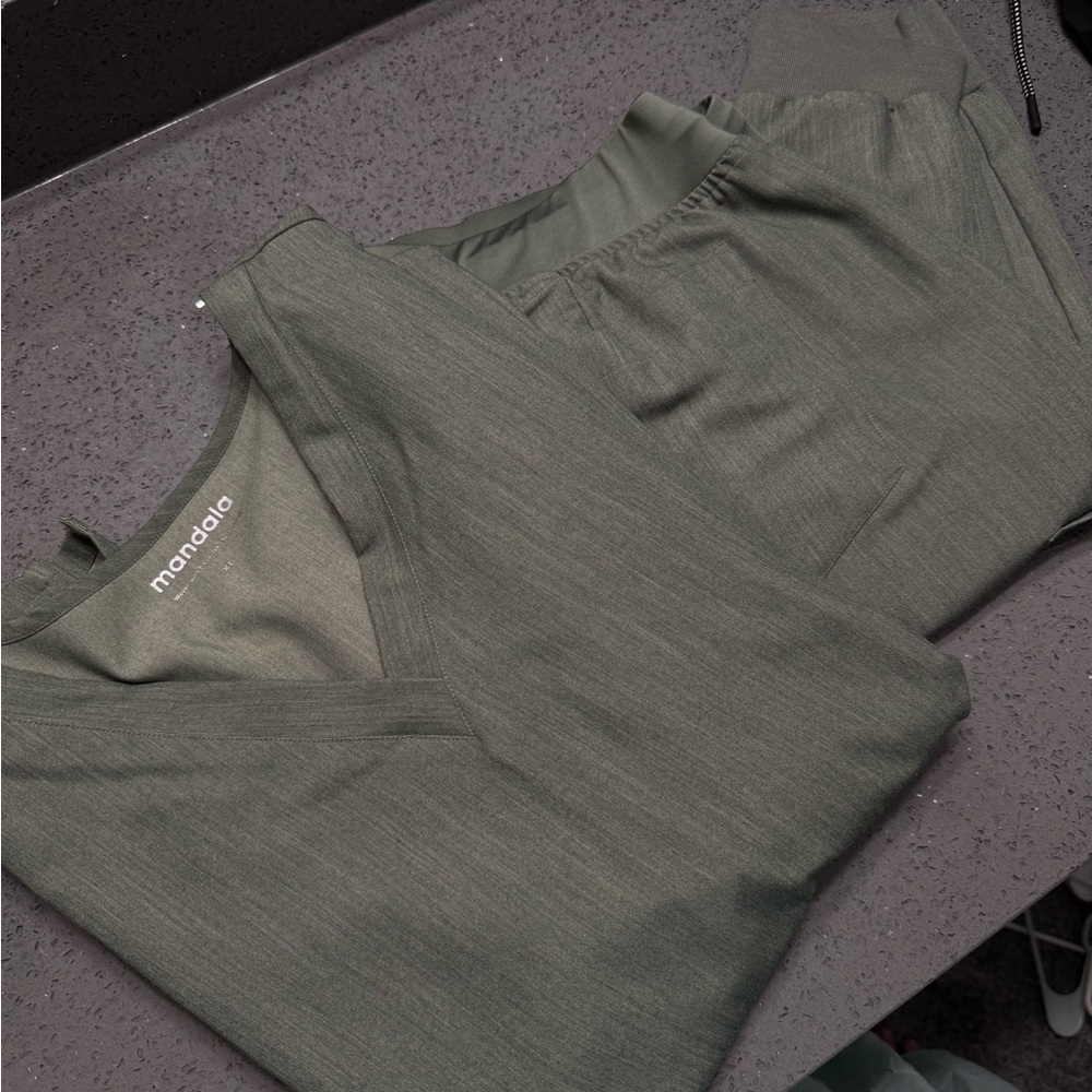 Mandala Olive Scrub Set